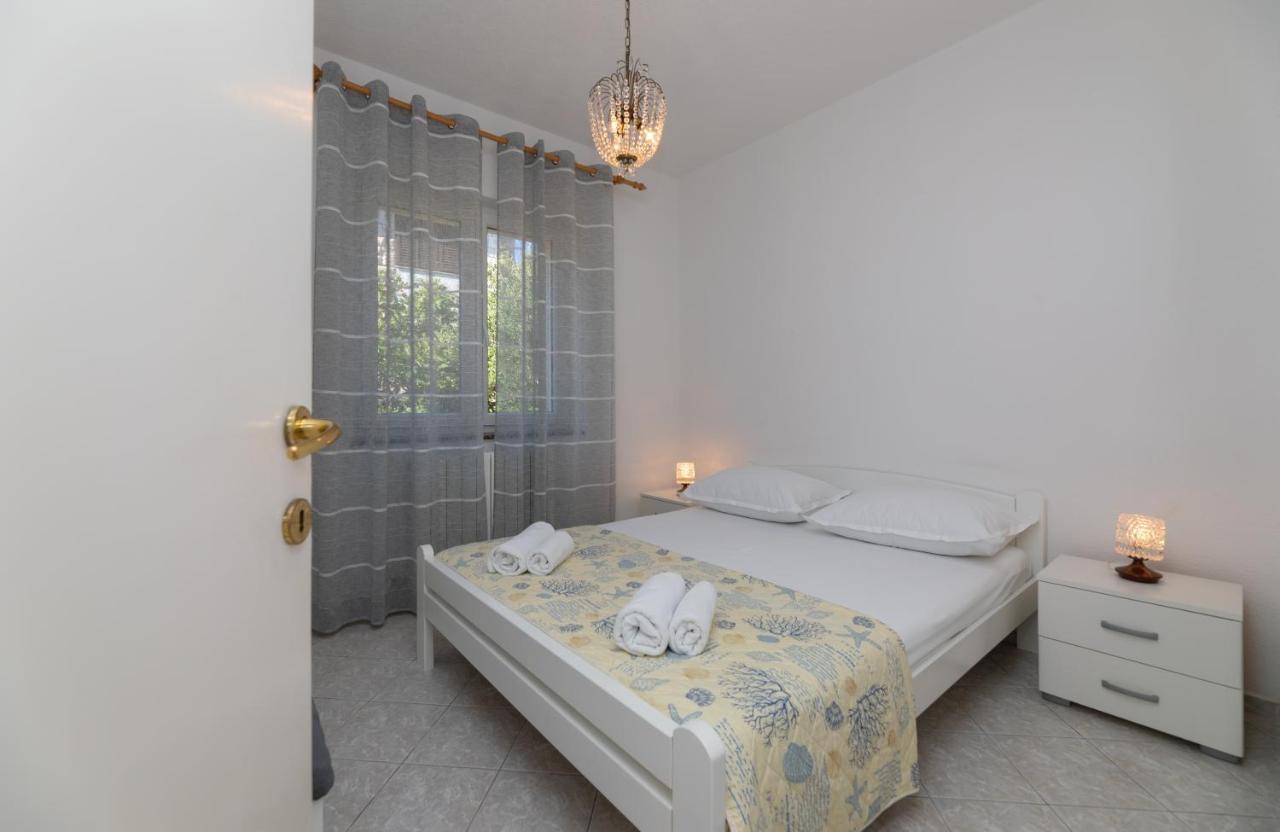 Apartment Ella